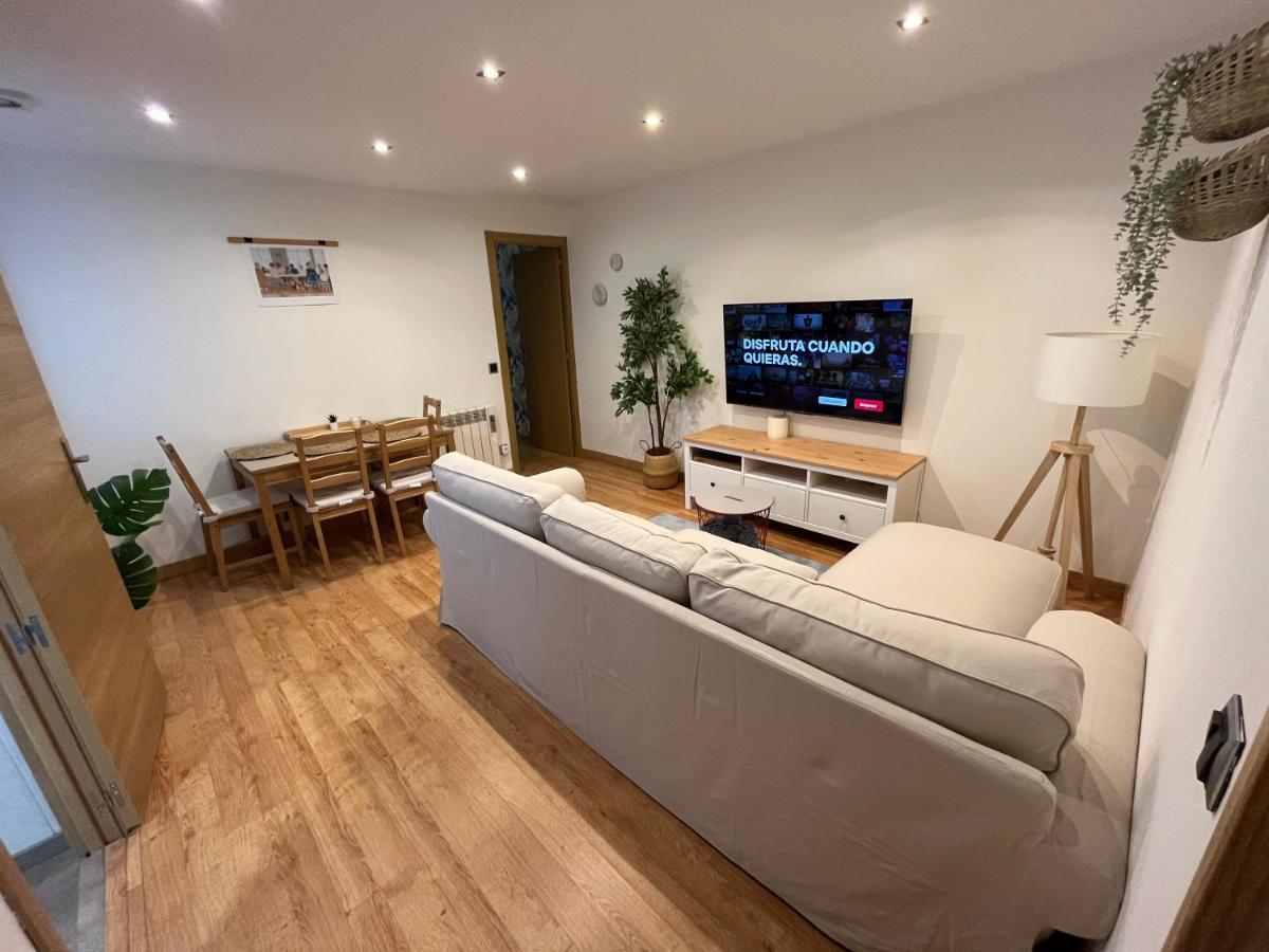 Apartament La Postiga Oviedo Zewnętrze zdjęcie